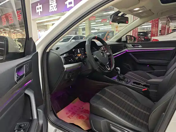 Volkswagen Lavida 2022