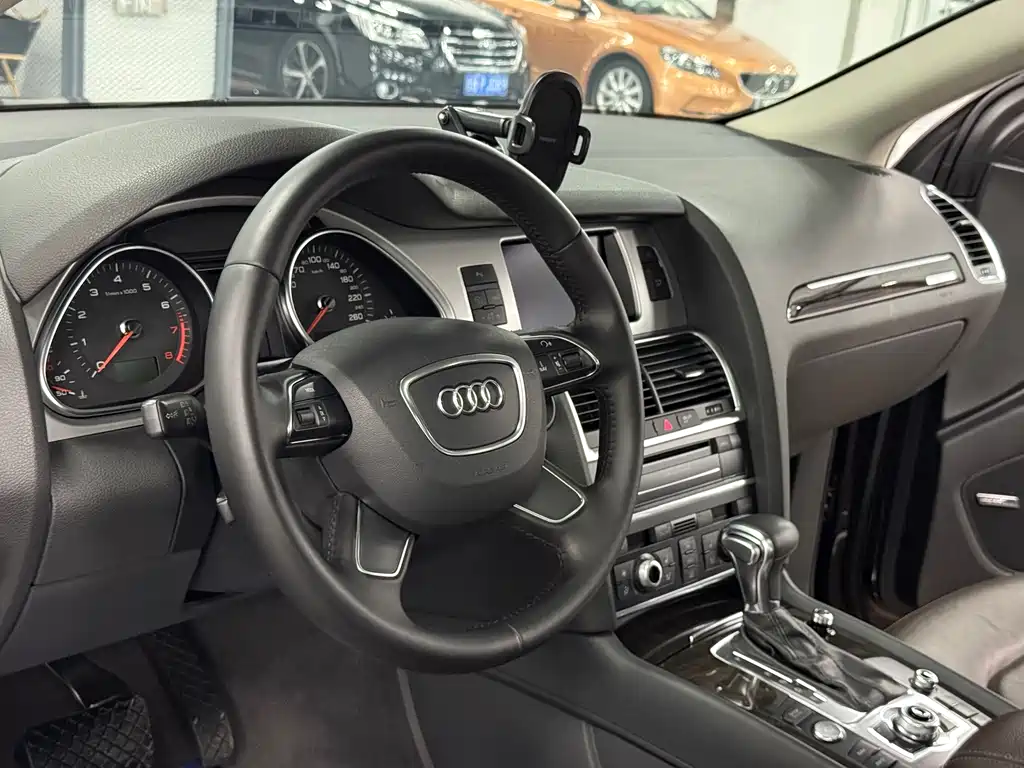 Audi Q7 2014 — фото 7