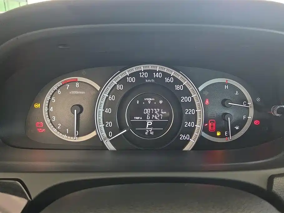 Honda Accord 2016 — фото 14
