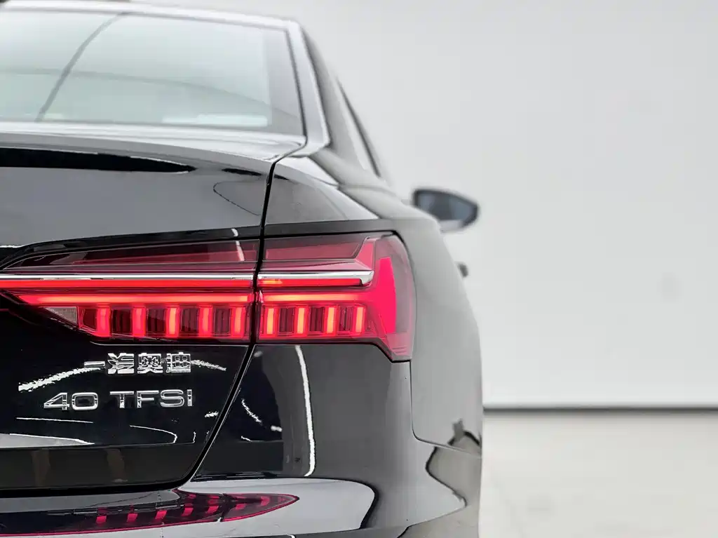 Audi A6L 2022 — фото 12