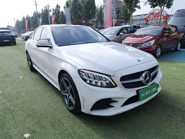 Mercedes-Benz C-Class 2020