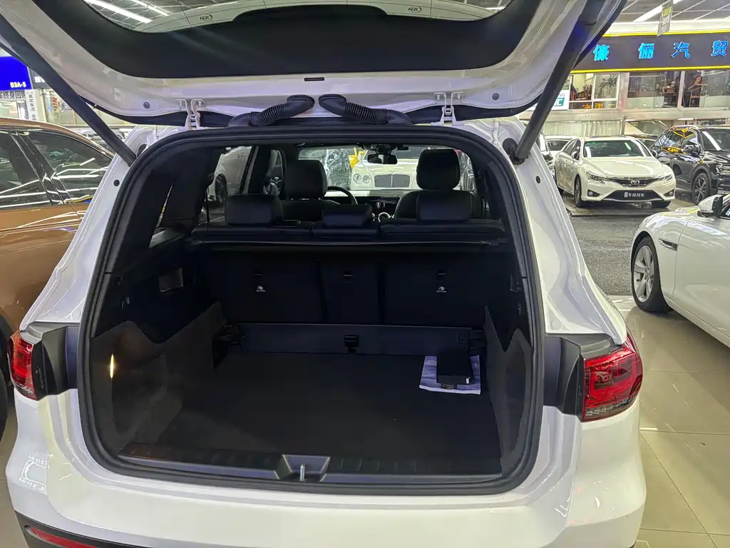 Mercedes-Benz GLB 2022 — фото 16