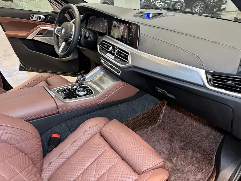 BMW X6 2023 — фото 16