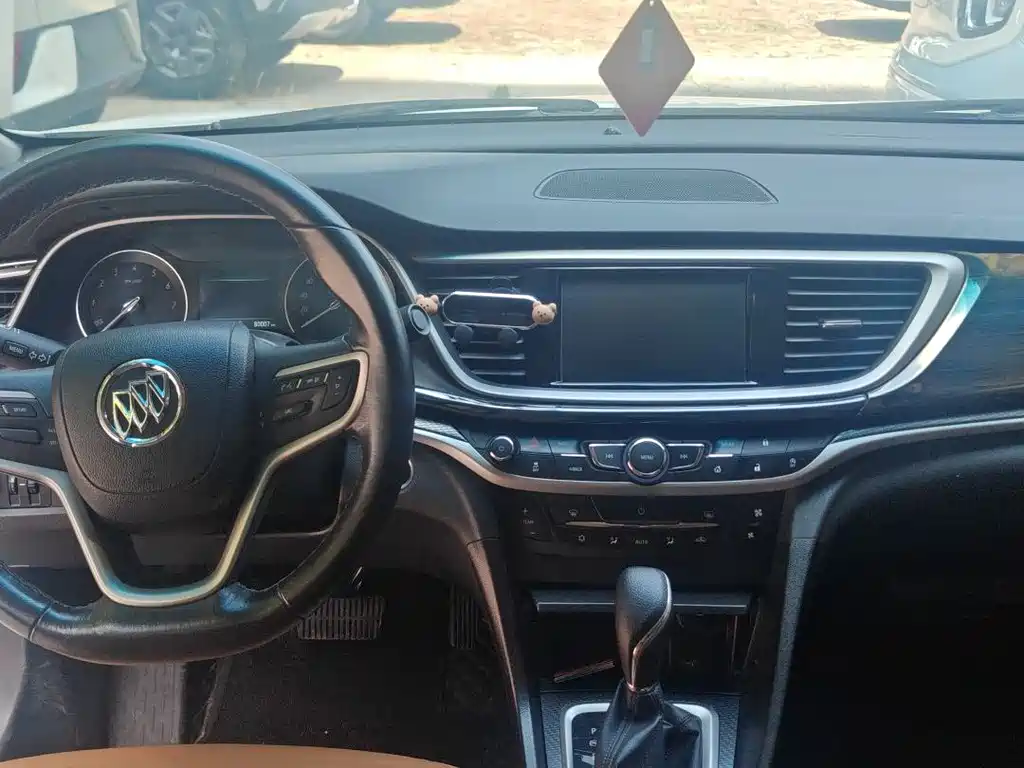 Buick Excelle 2018 — фото 10