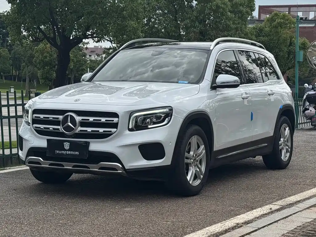 Mercedes-Benz GLB 2020 — фото 1