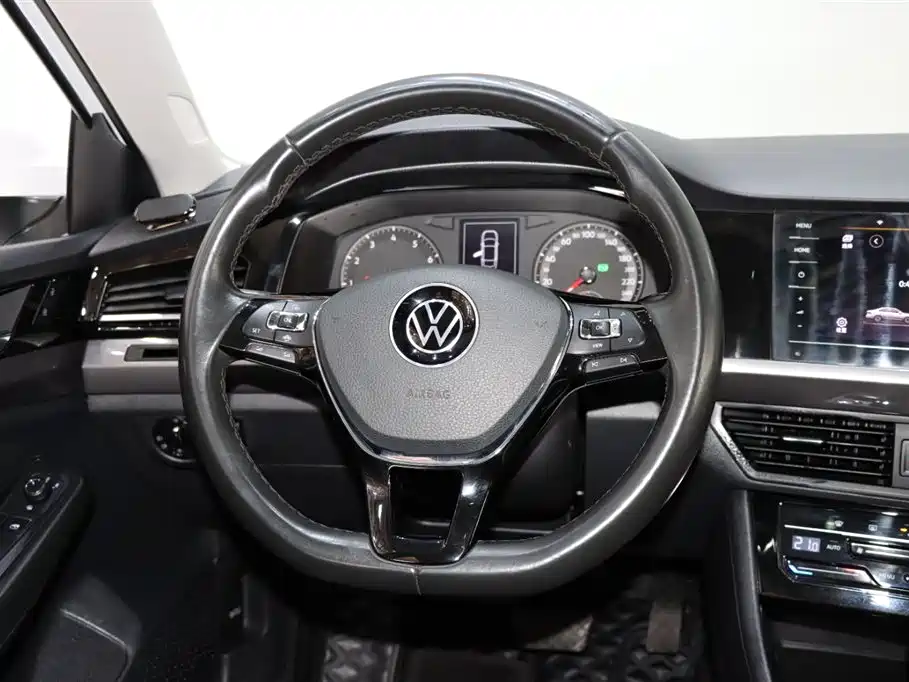 Volkswagen Bora 2022 — фото 13