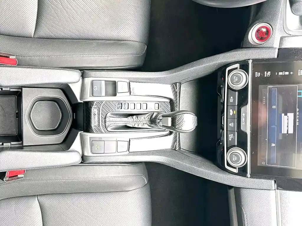 Honda Civic 2017 — фото 15