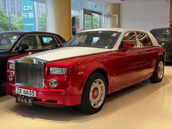 Rolls-Royce Phantom 2004