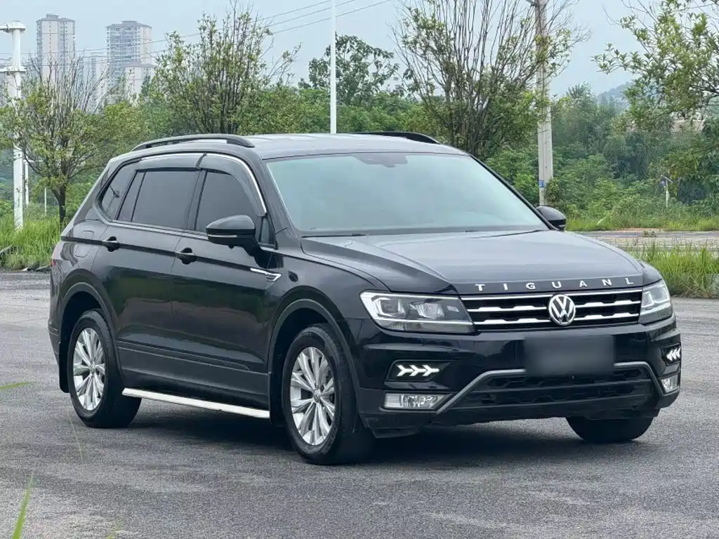 Volkswagen Tiguan L 2018 — фото 3
