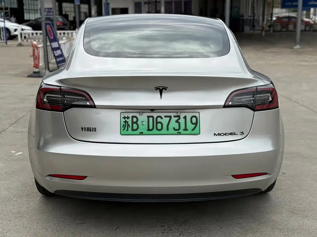 Tesla Model 3 2019 — фото 4