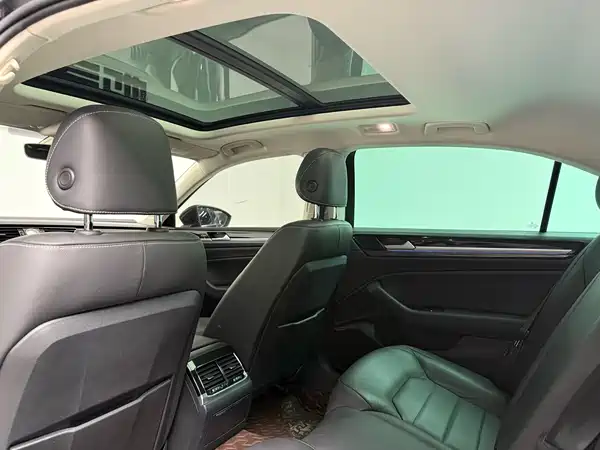Volkswagen Phideon 2019