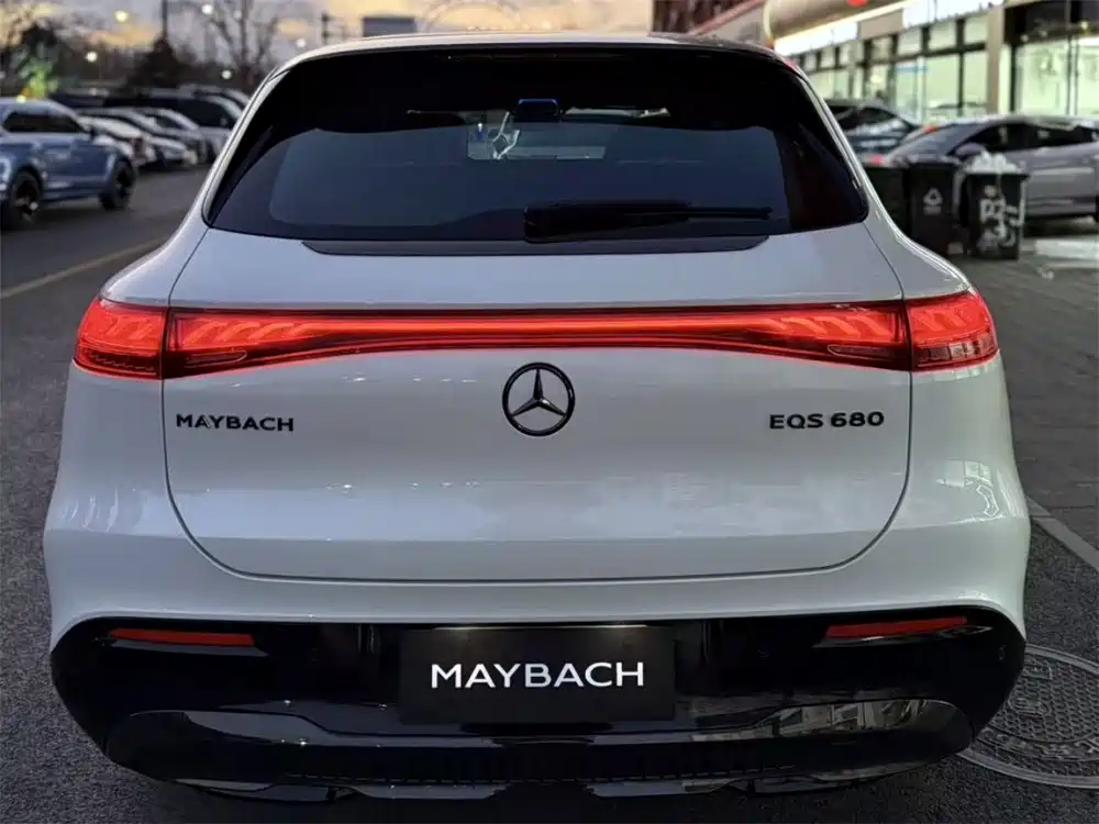Mercedes-Benz EQS SUV 2026 — фото 10