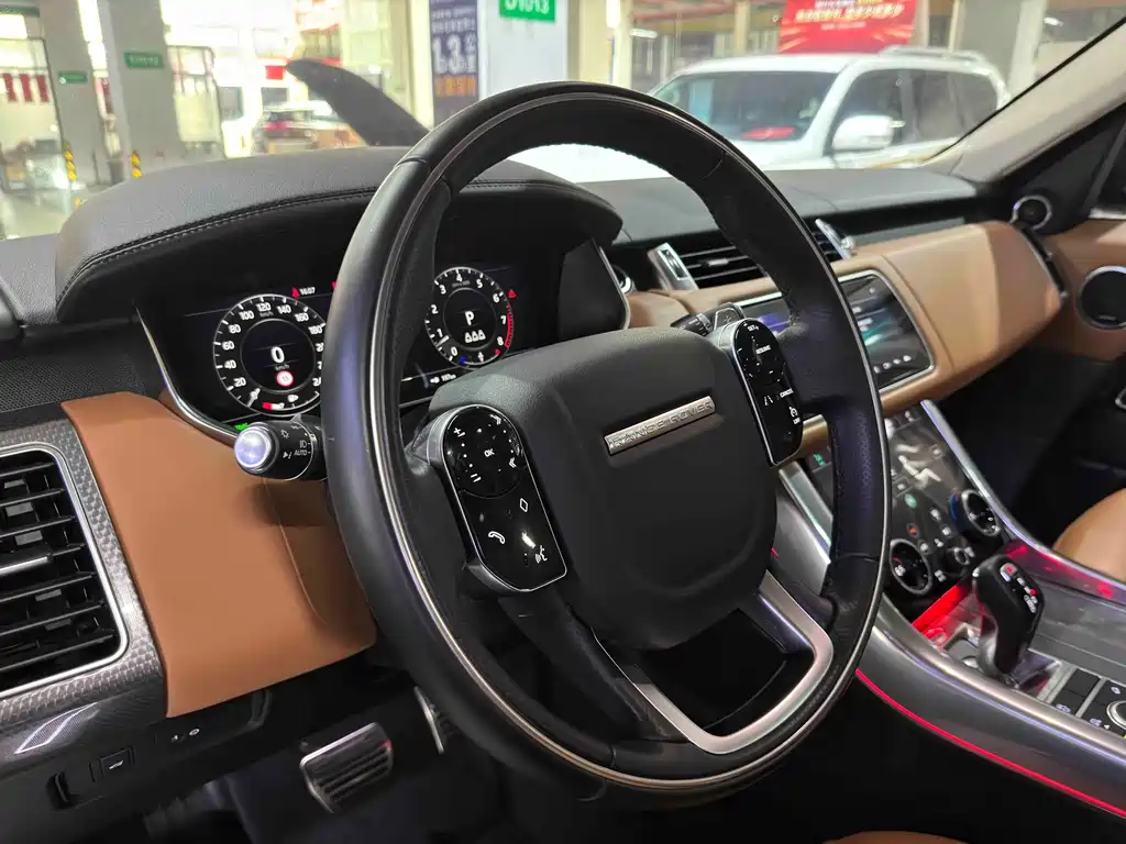 Land Rover Range Rover Sport 2020 — фото 10