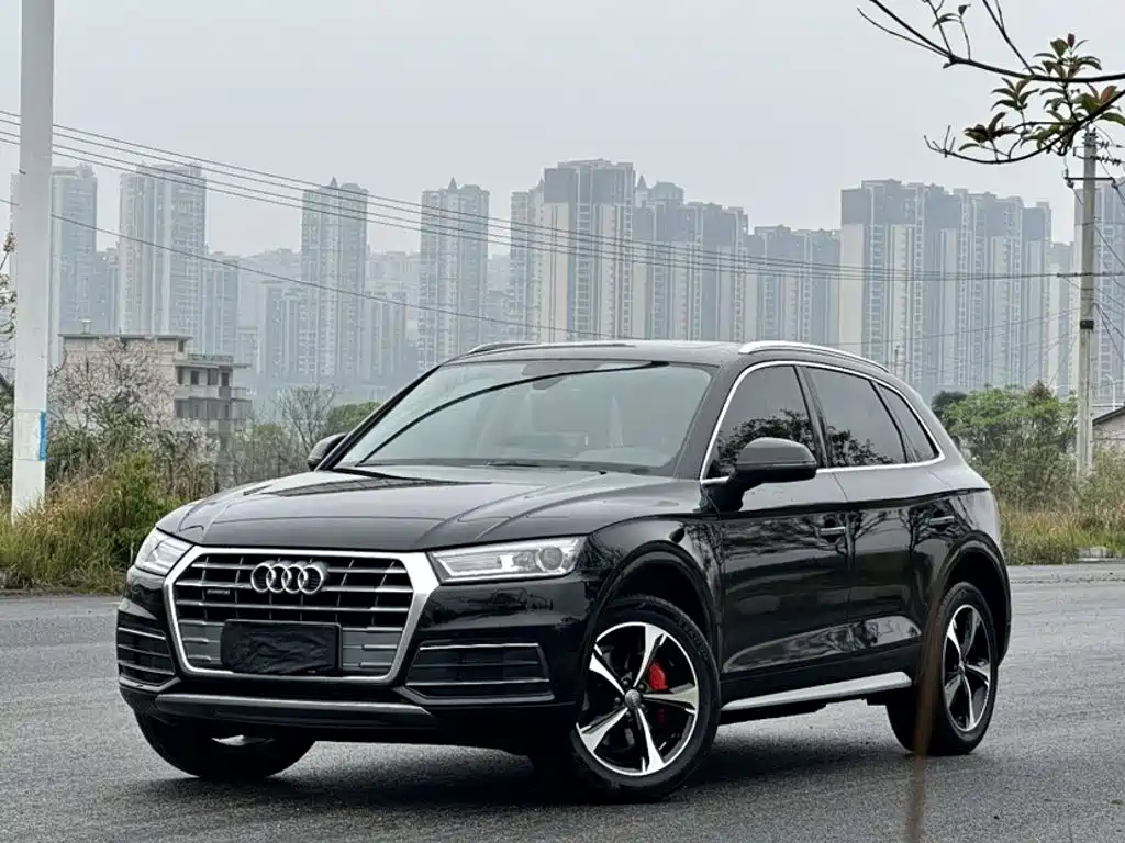 Audi Q5L 2019 — фото 2