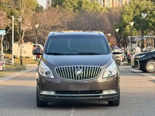 Buick GL8 2016