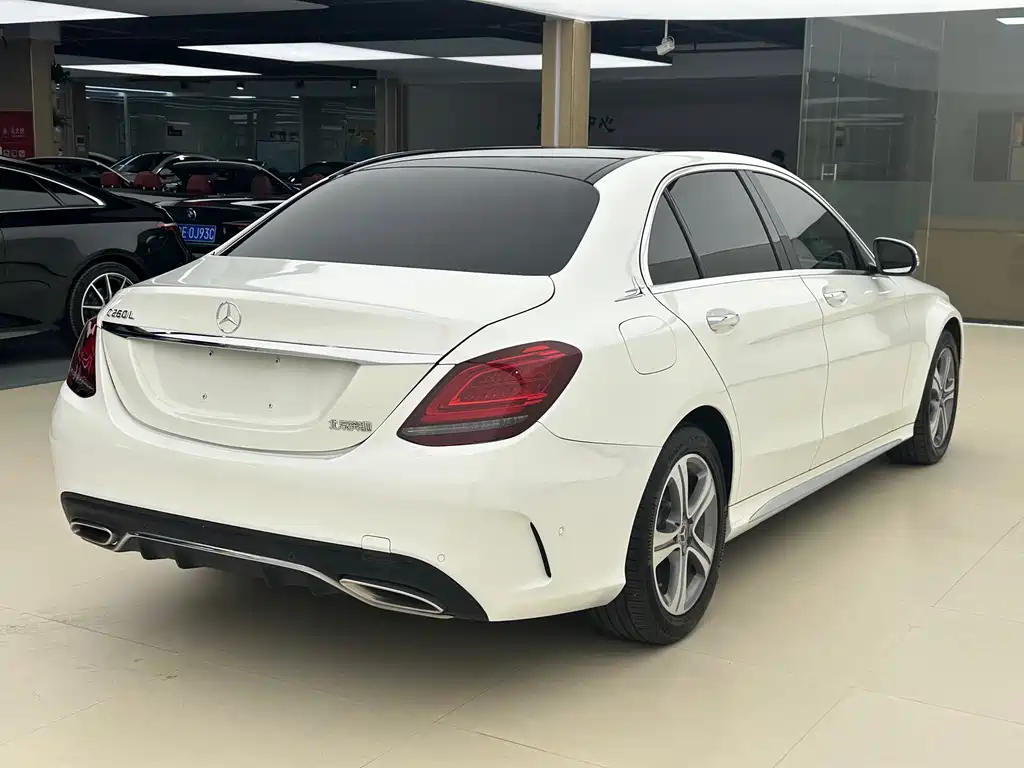 Mercedes-Benz C-Class 2020 — фото 8