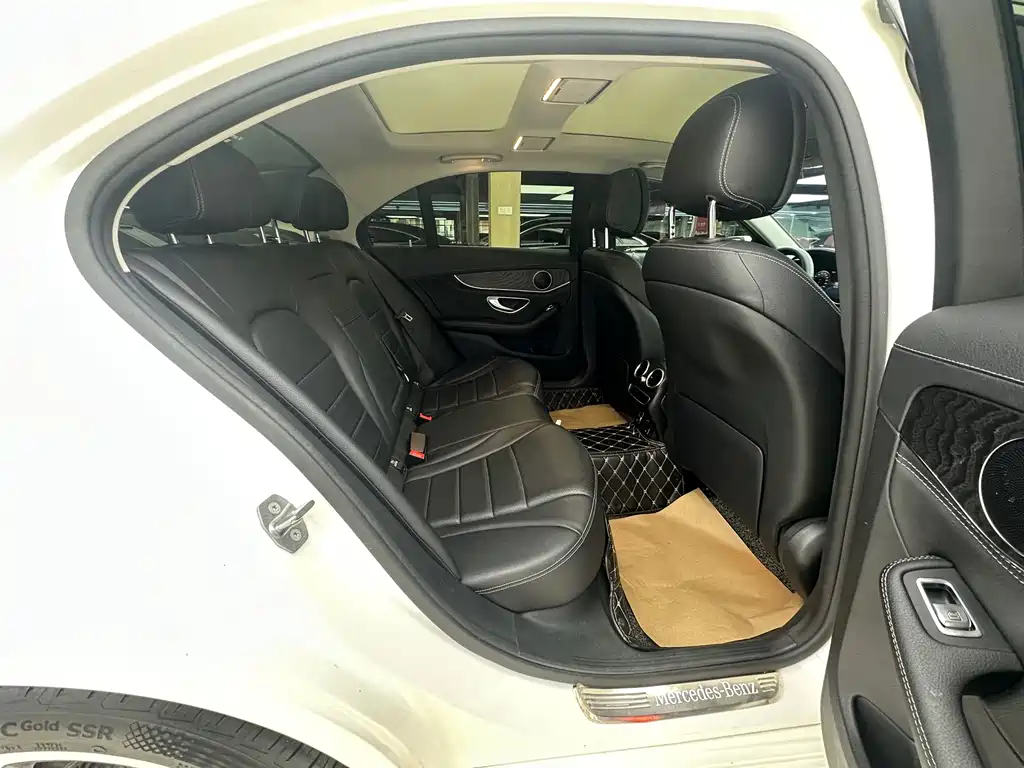 Mercedes-Benz C-Class 2020 — фото 21