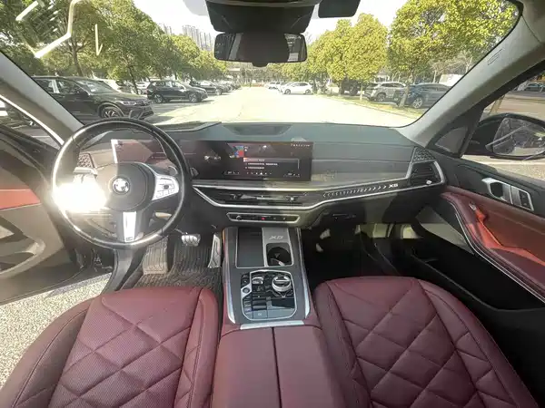 BMW X5 2024