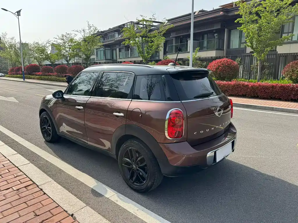 MINI Countryman 2014