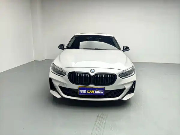 BMW 1 Series 2021