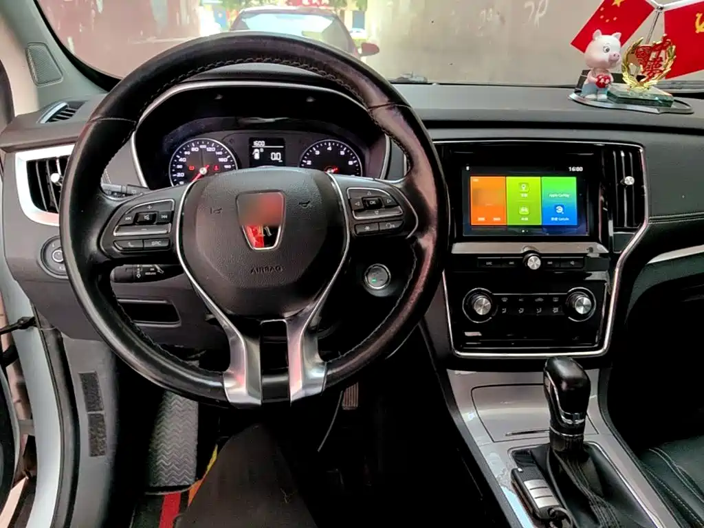 Roewe RX5 2019 — фото 10