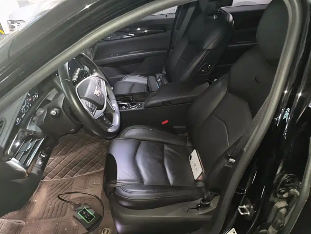 Cadillac CT6 2023 — фото 15