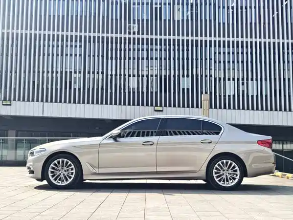 BMW 5 Series 2020