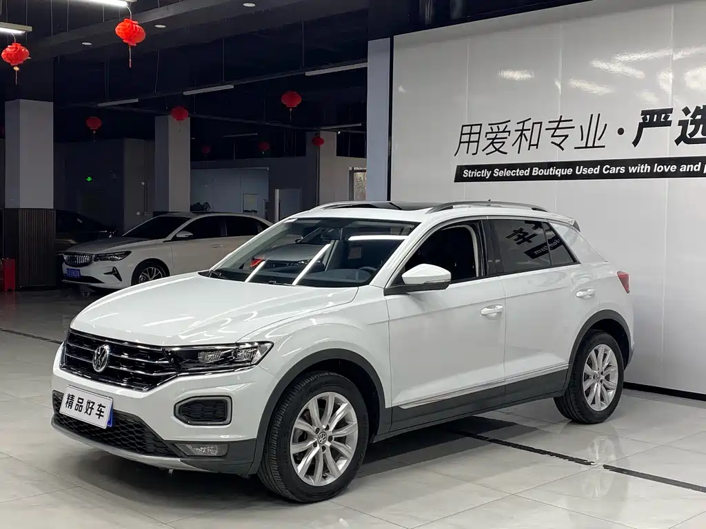Volkswagen T-Roc 2020 — фото 1
