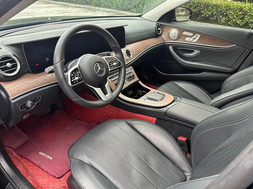 Mercedes-Benz E-Class 2020 — фото 9