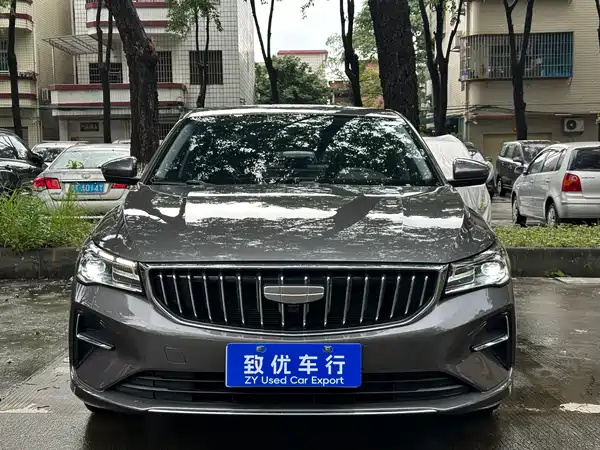 Geely Emgrand 2025