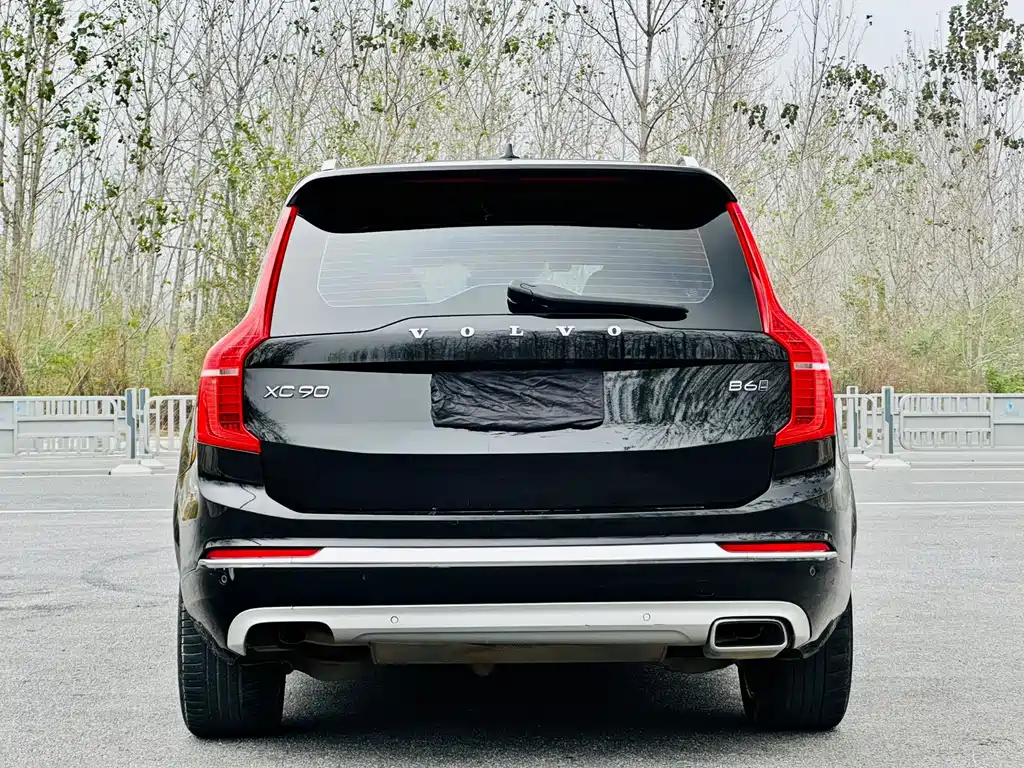 Volvo XC90 2021 — фото 8