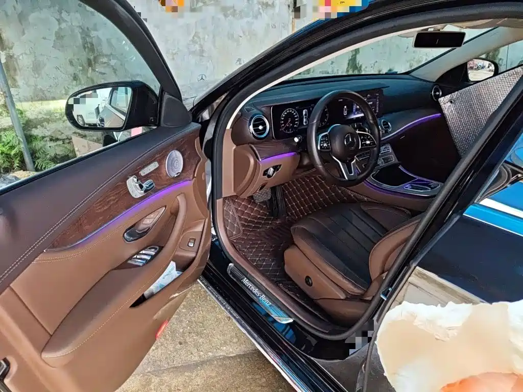 Mercedes-Benz E-Class 2020 — фото 14