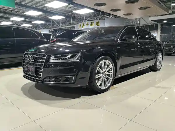 Audi A8 2014
