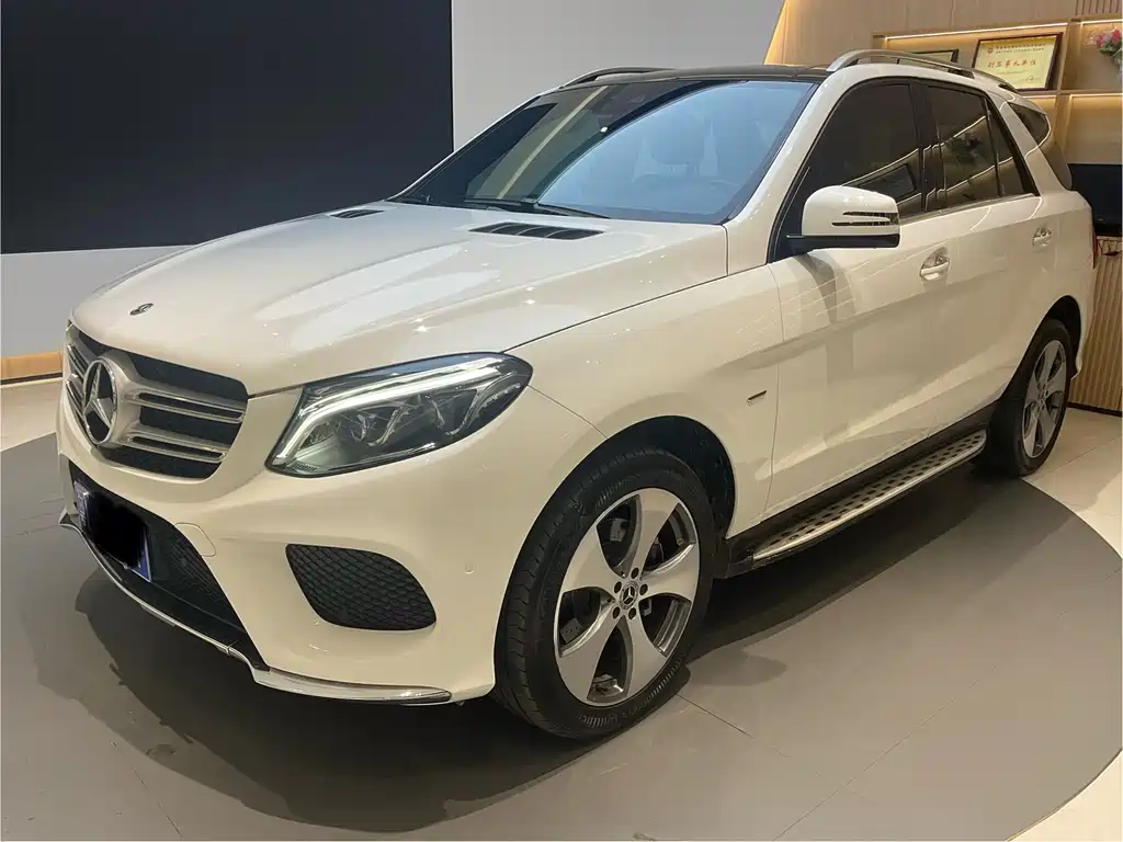 Mercedes-Benz GLE 2019 — фото 1