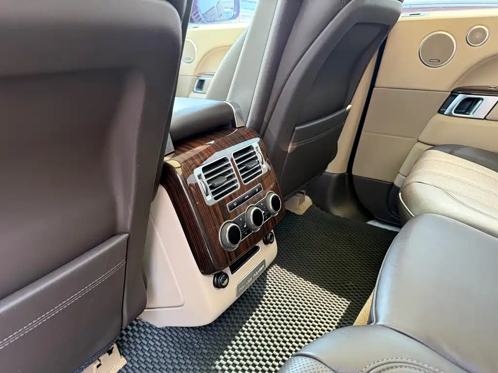 Land Rover Range Rover 2014 — фото 11