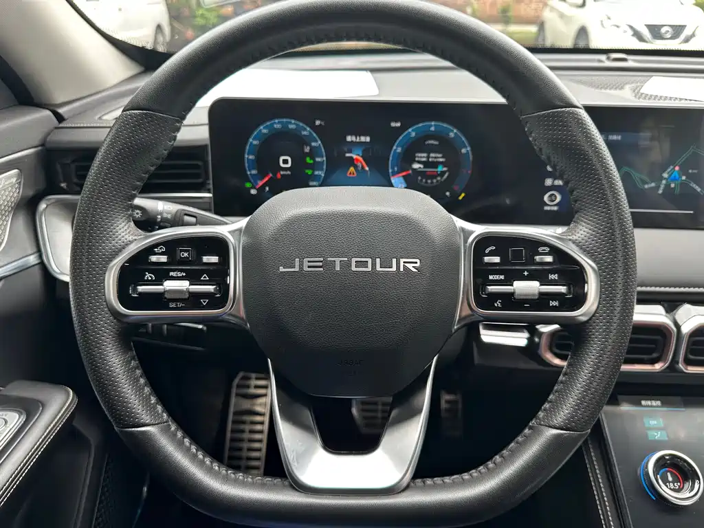 Jetour X70 PLUS 2021 — фото 12