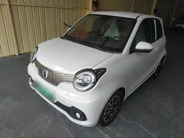 Brilliance Xinri i03A 2022