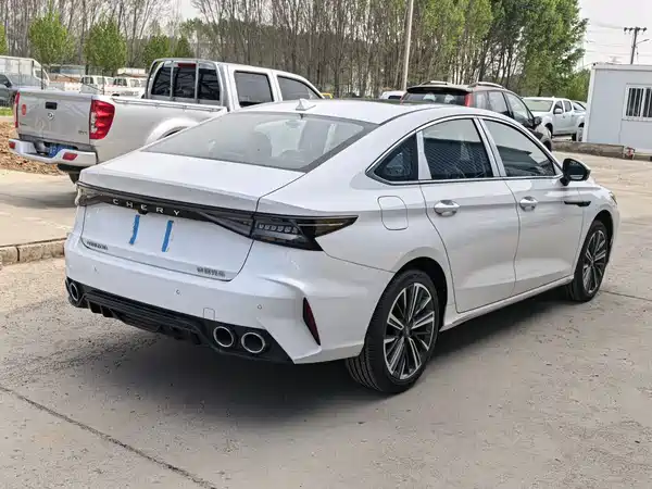 Chery Arrizo 8 2025
