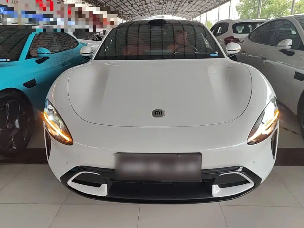 Xiaomi SU7 2025