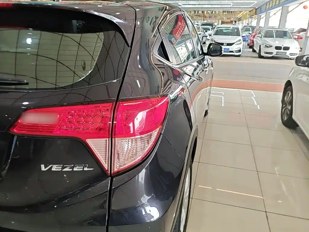Honda Vezel 2017 — фото 8