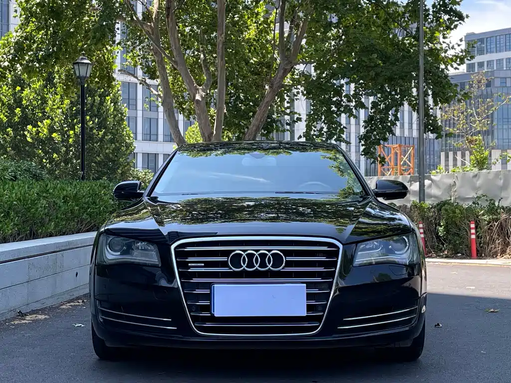 Audi A8 2011