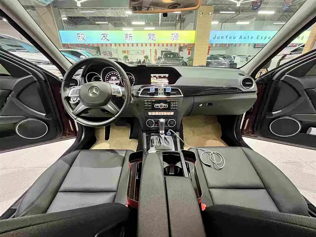 Mercedes-Benz C-Class 2013 — фото 25