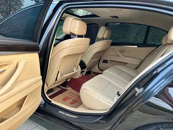 BMW 5 Series 2012