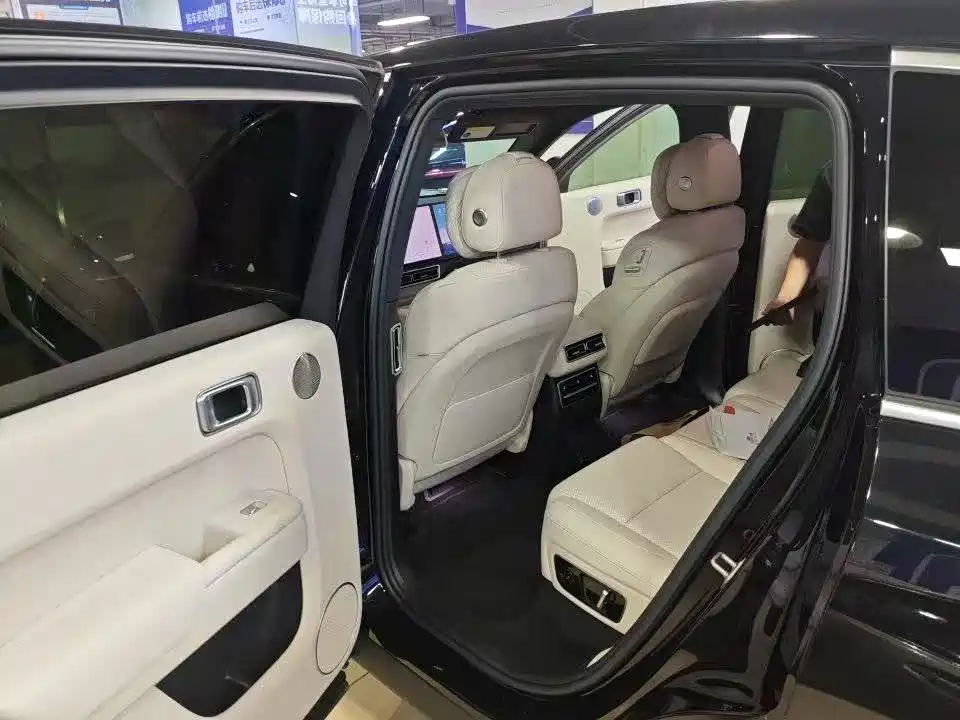 Li Auto Li L7 2024