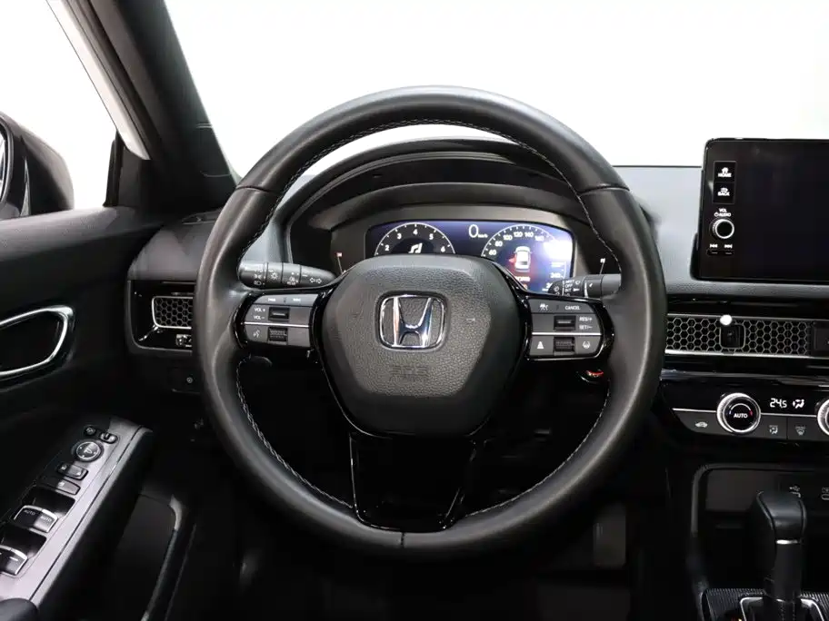 Honda Civic 2025 — фото 13
