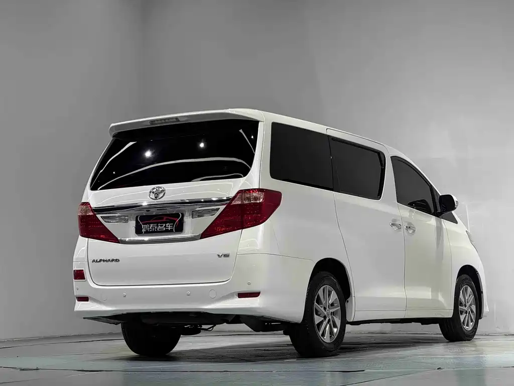 Toyota Alphard 2012 — фото 21