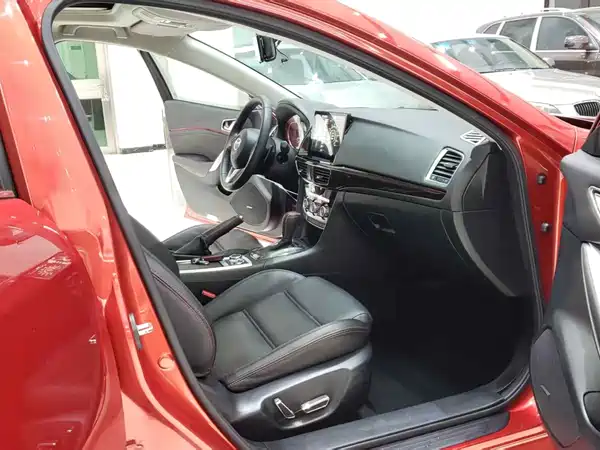 Mazda Atenza 2016