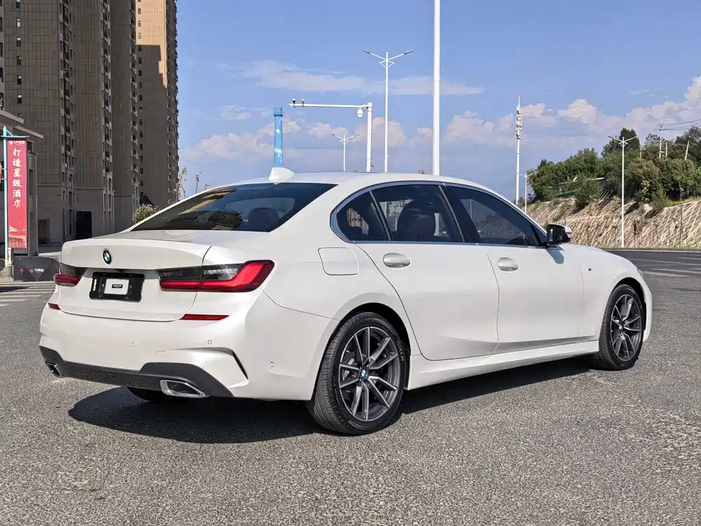 BMW 3 Series 2020