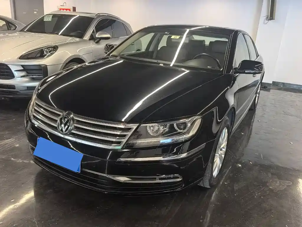 Volkswagen Phaeton 2012