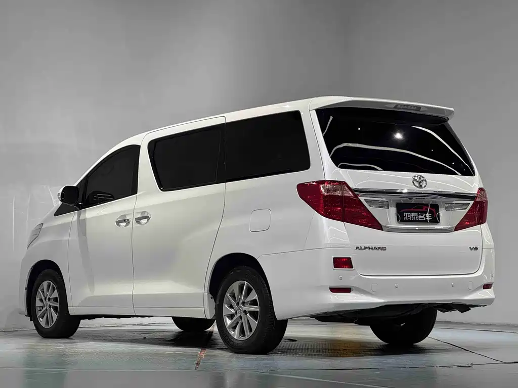 Toyota Alphard 2012 — фото 20